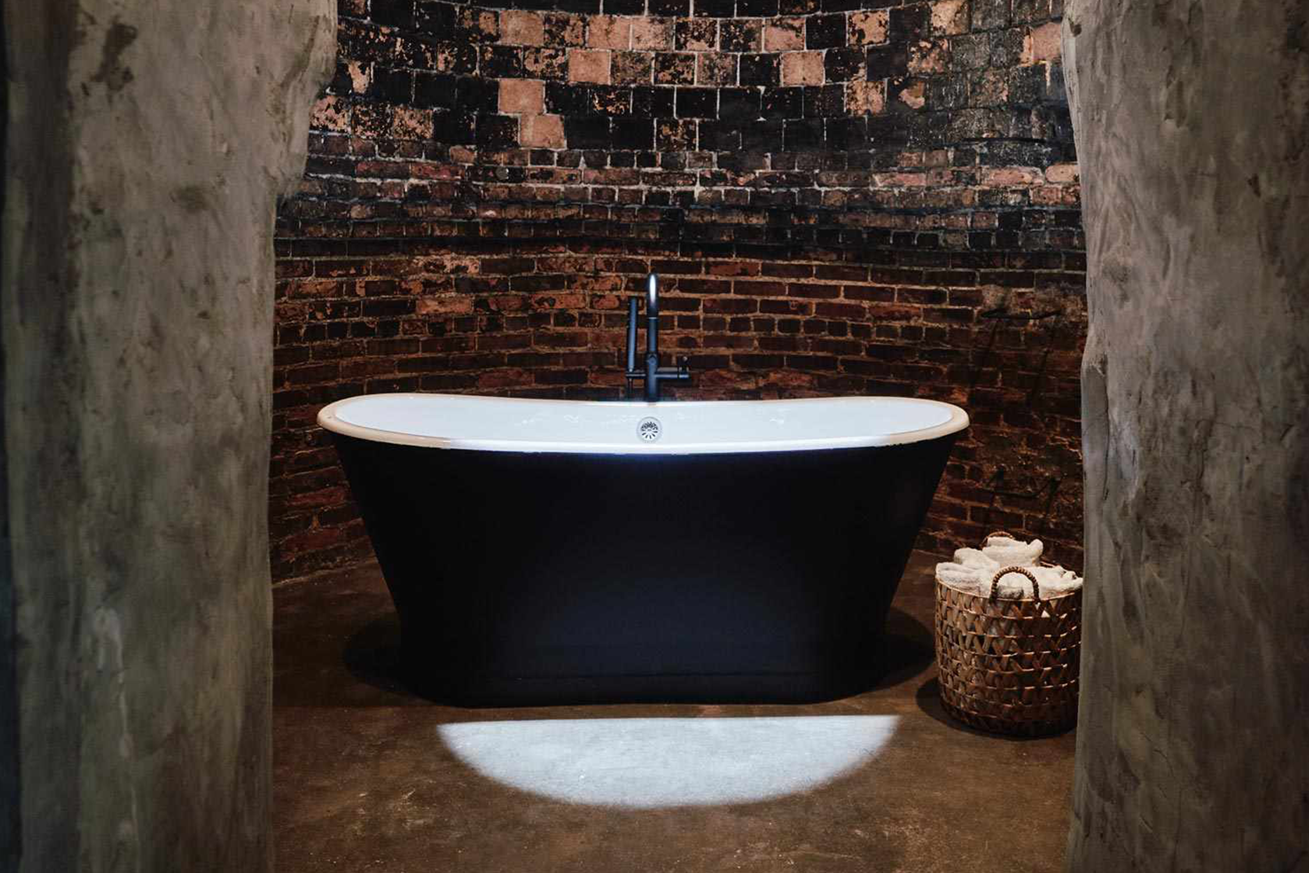 A bath tub at the Bath House in Williamsburg
