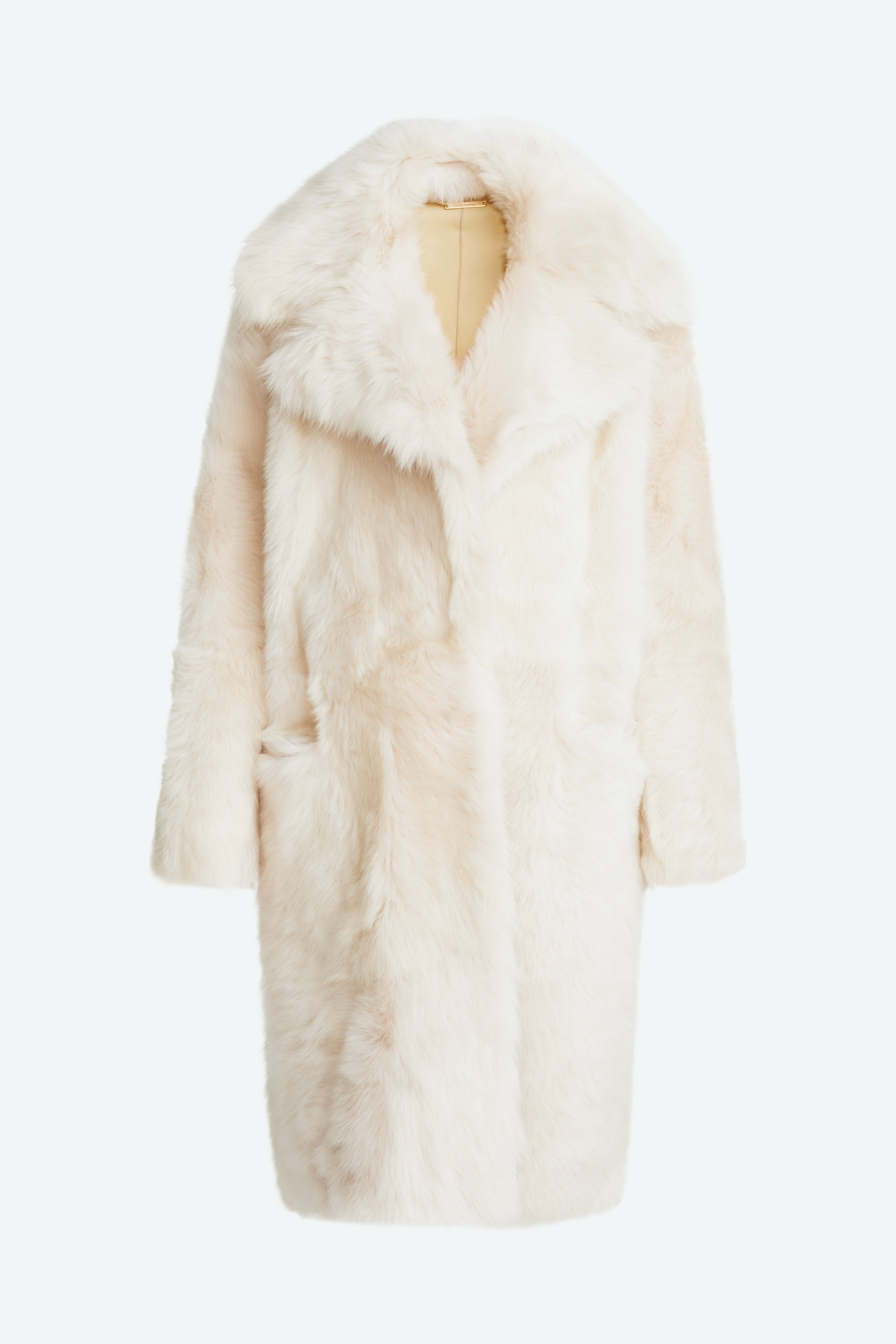 Evita Cloud Après-Ski Shearling Coat Packshot