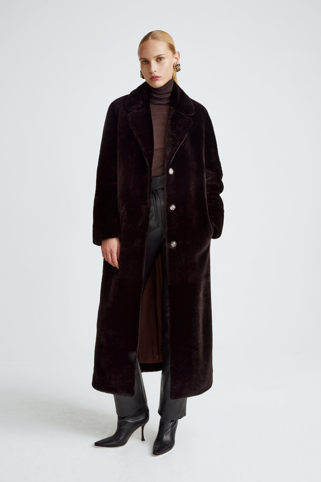 Mila Elegant Shearling Coat