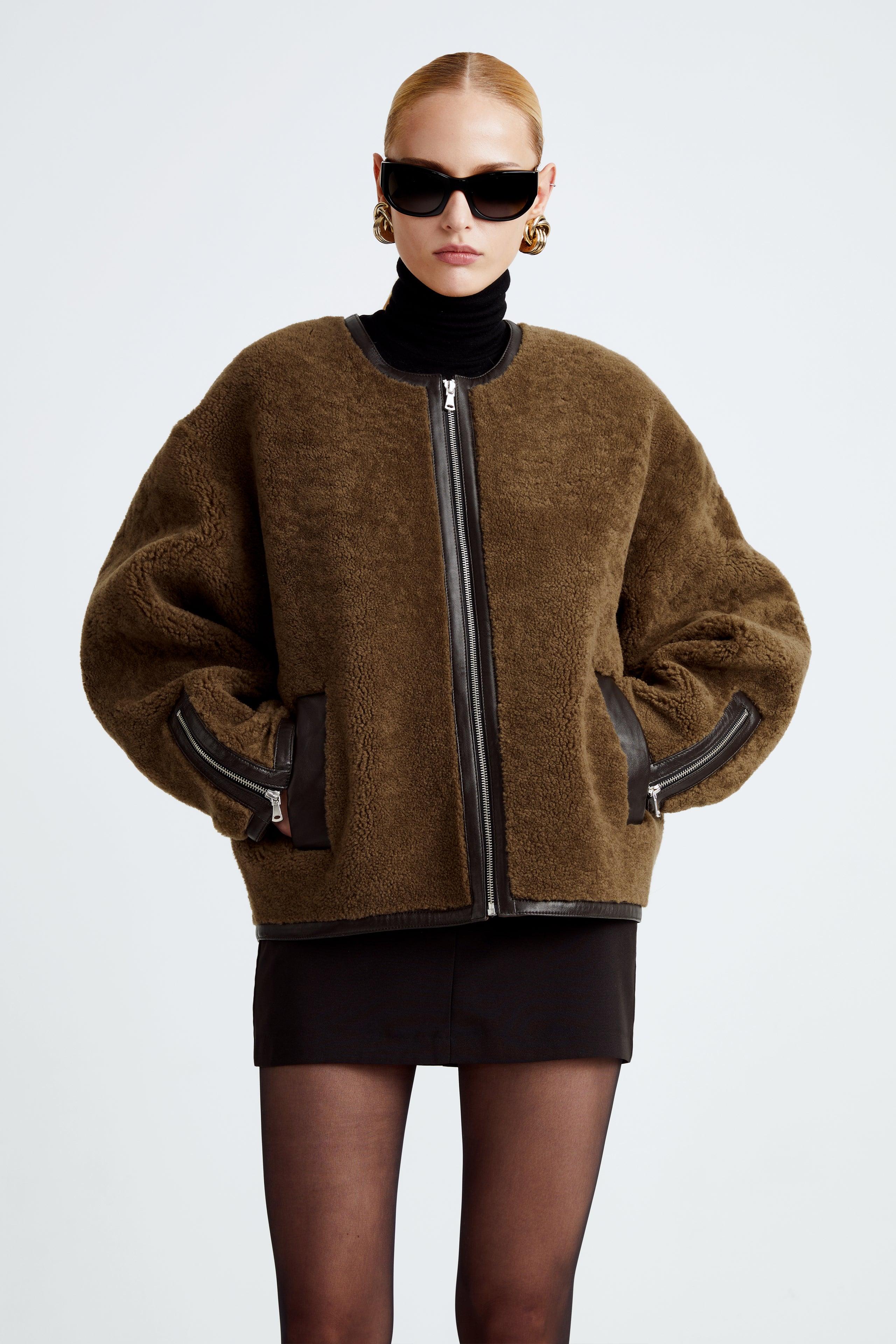 Model is wearing the Ronin Zeytoun Brown Teddy Shearling Jacket Close Up