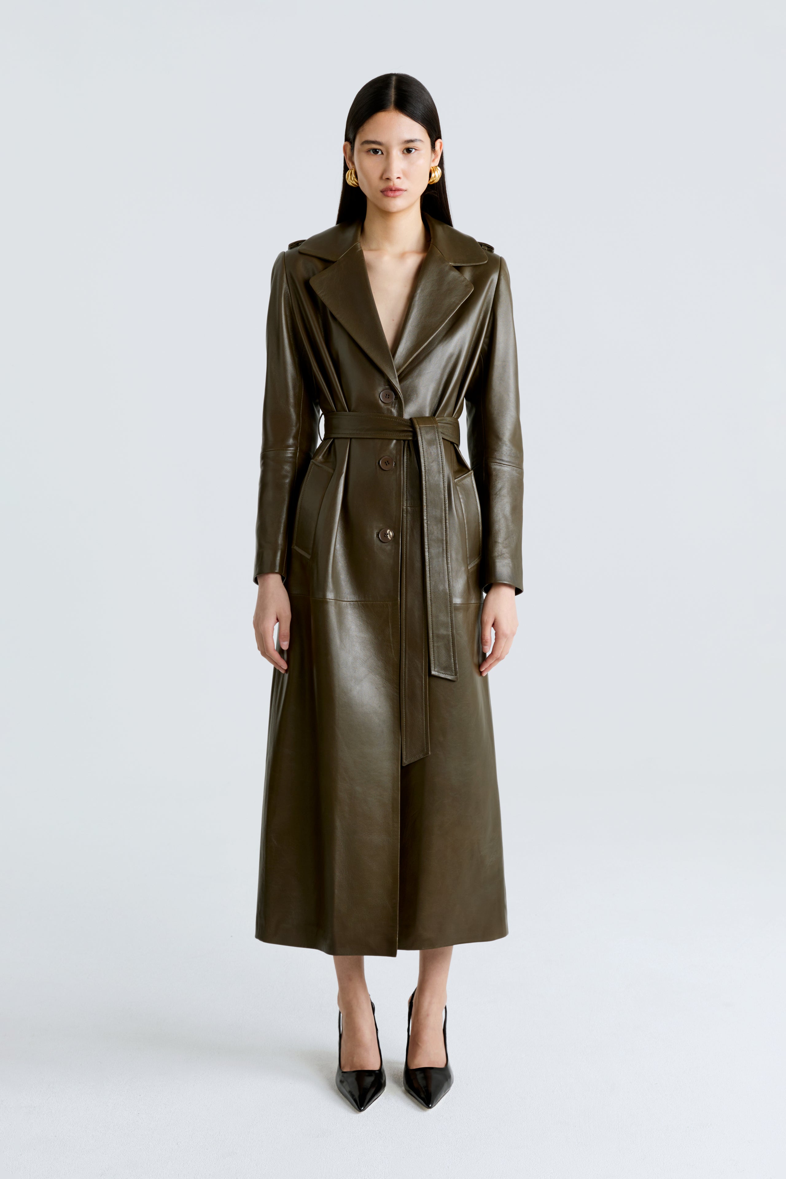 Model is wearing the Scarlett Zeytoun/Espresso Longline Leather Trench Front