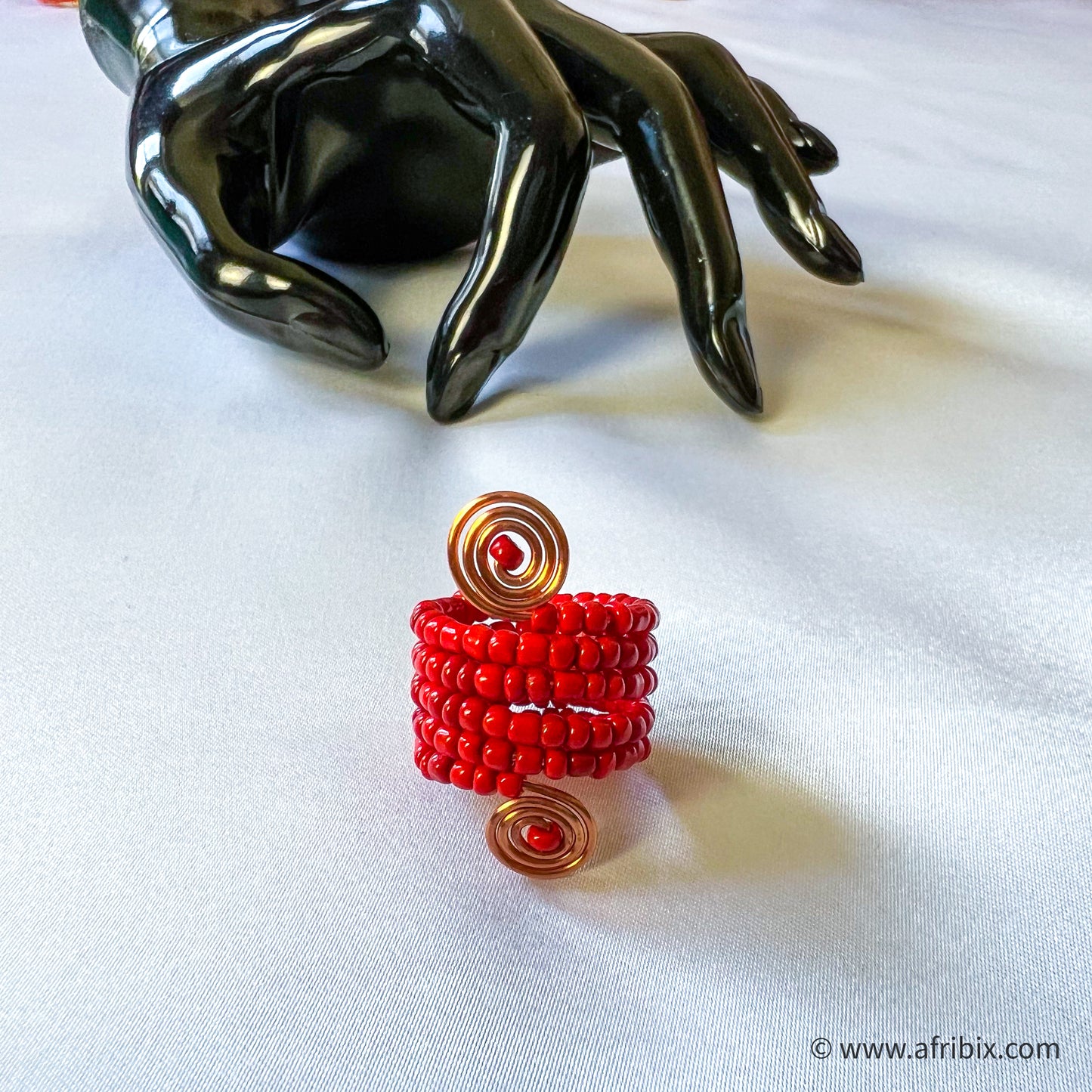 Emotan Genuine Coral Bead Spiral Ring