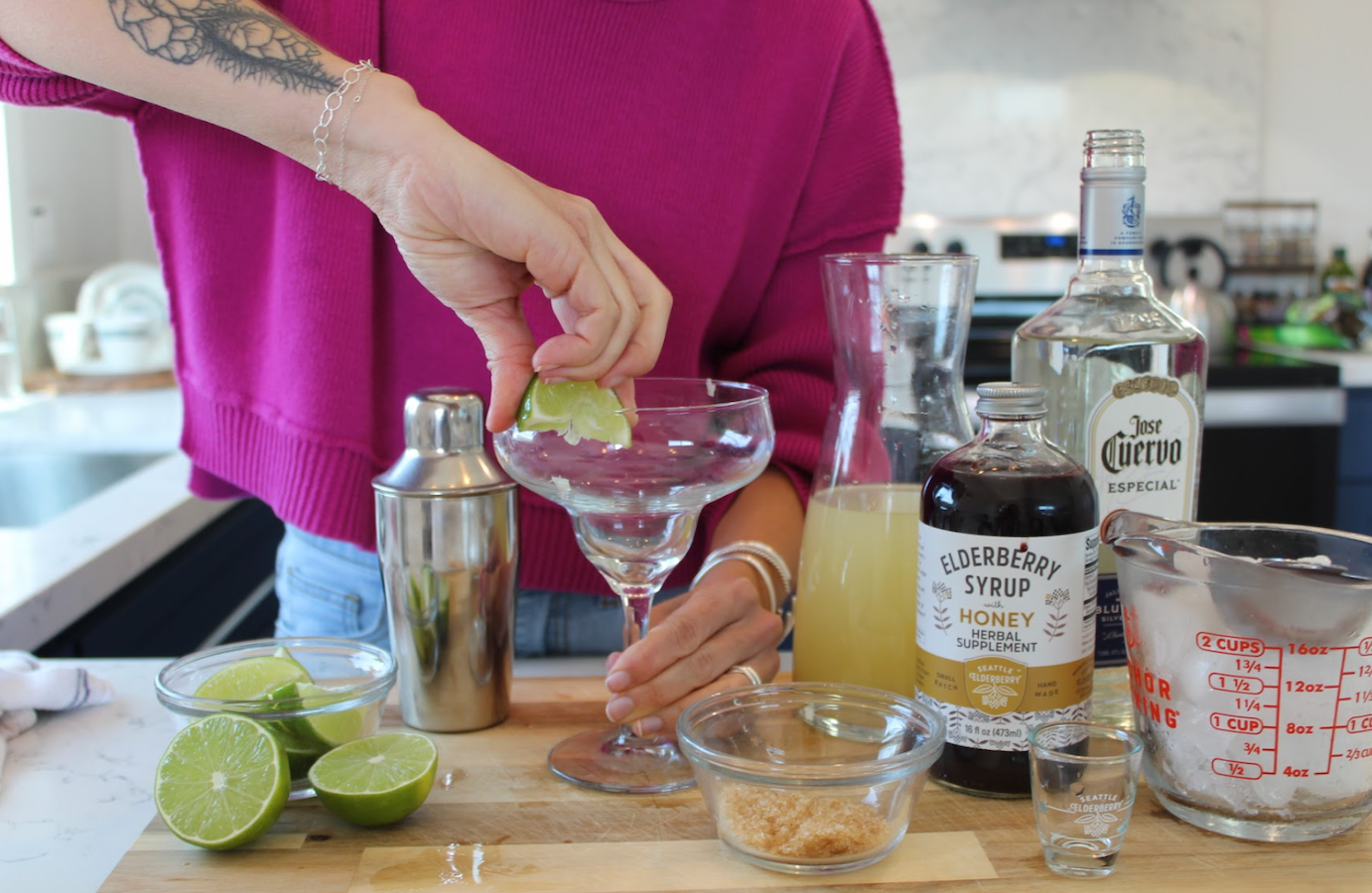 putting lime on rim of glass