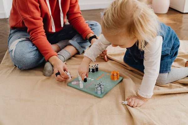 10 Fun Ways to Keep Kids Entertained Over the Holiday Break