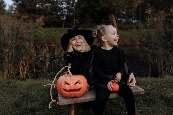 7 Smart Tips for How to Do Your Child's First Trick-or-Treat