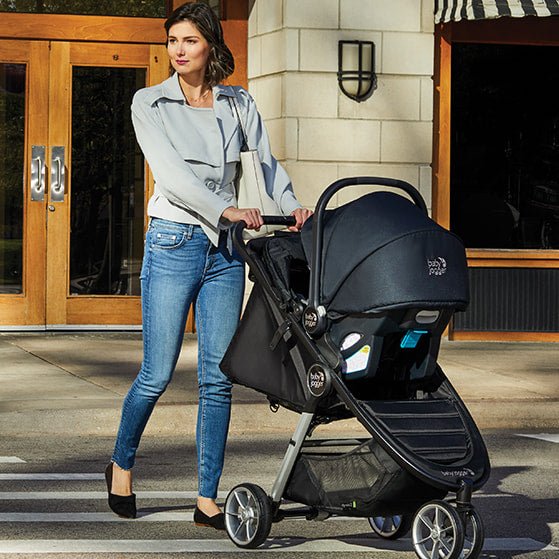 Person - Baby Jogger City Mini 2 3W + City GO 2 Travel System, Opulent Black