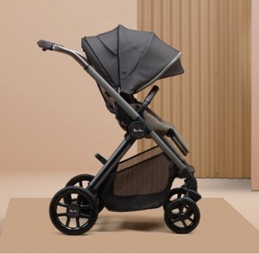 Joy Ride! Why We Love Silver Cross Reef Stroller & Bassinet