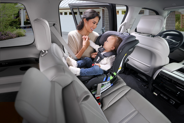 Room to Go & Grow! Why We Love the Britax Poplar Car Seat