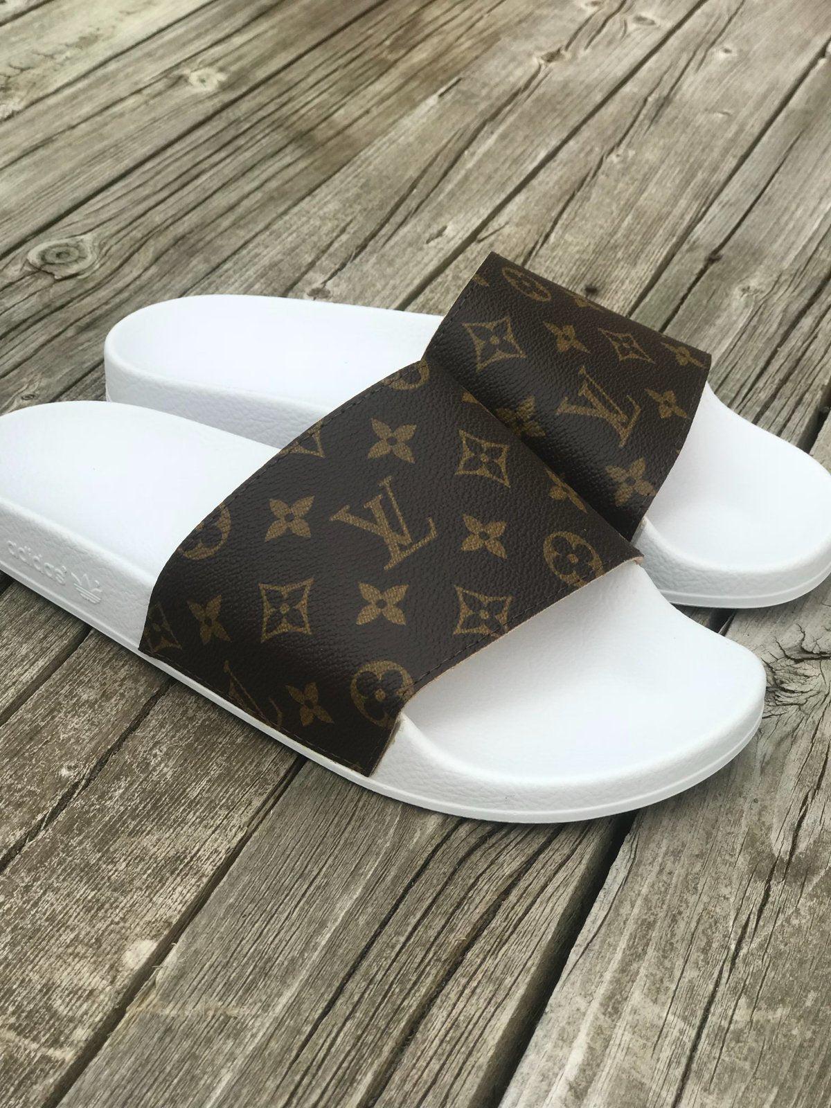 louis v slides