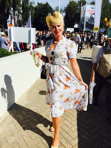 Good Revival what i wore to Goodwood what to wear to revival vintage dress outfit idea fuss free vintage 1940s dress 1950s fashion