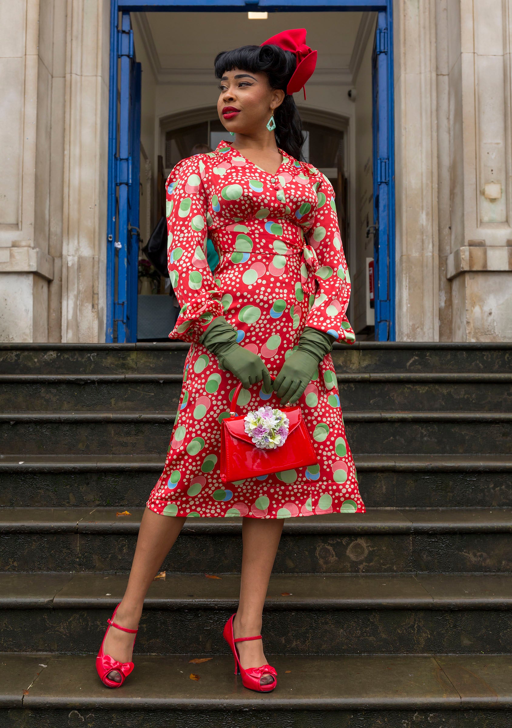 1940s Fashion Advice for Tall Women Ava Dress in Atomic Satin Print Classic 1940s Style Long Sleeve Dress £89.95 AT vintagedancer.com