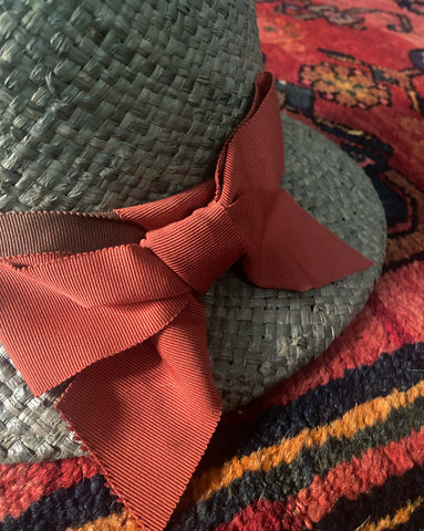 this two-tone ribbon happened through miscommunication and is better than the original two-tone combination