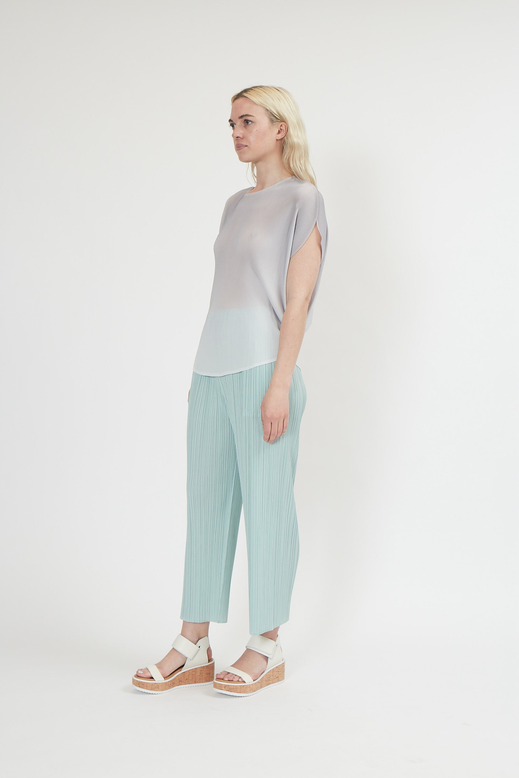 Issey Miyake Pleats Please Mist April Top in Gray – Diamond Dream