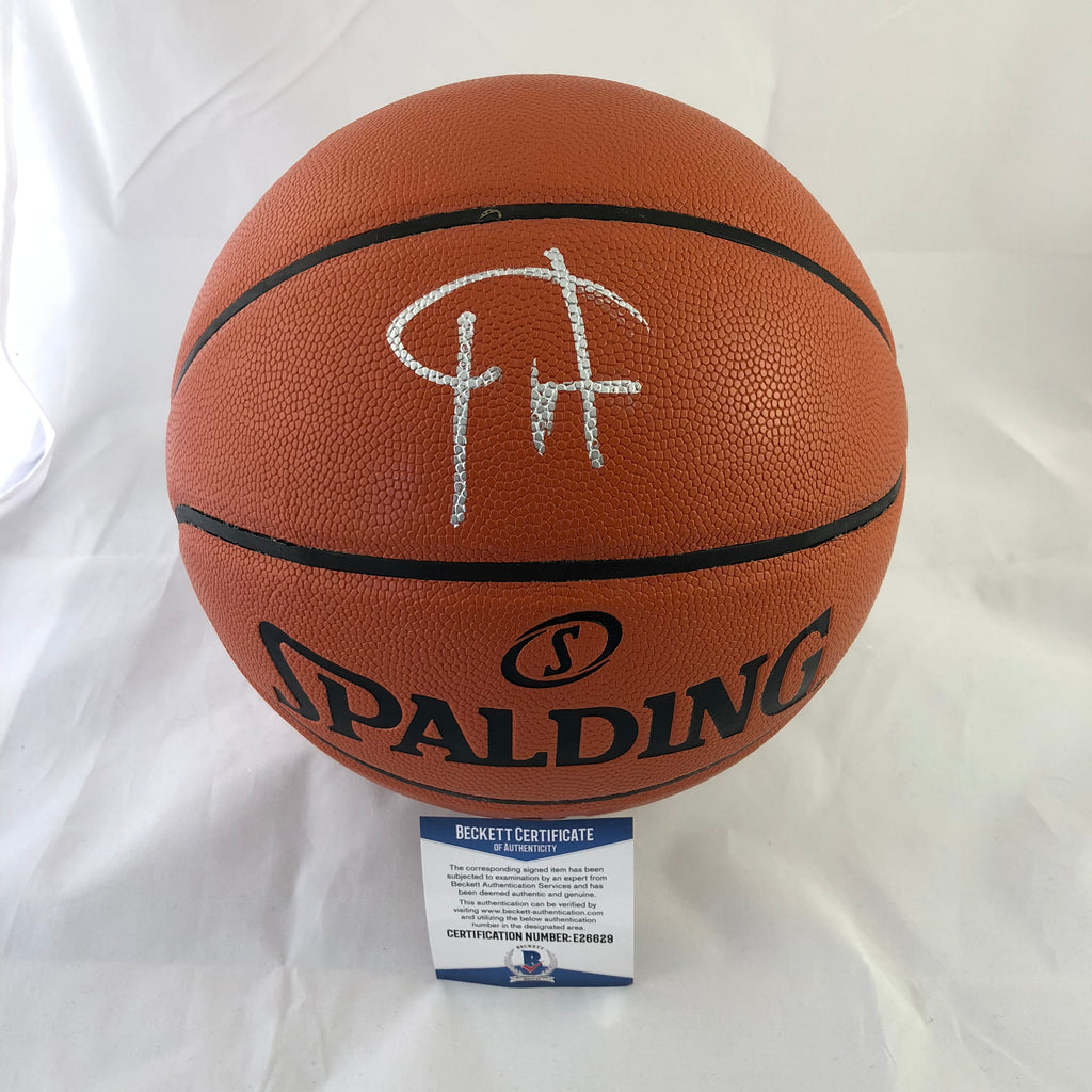 giannis antetokounmpo autographed basketball