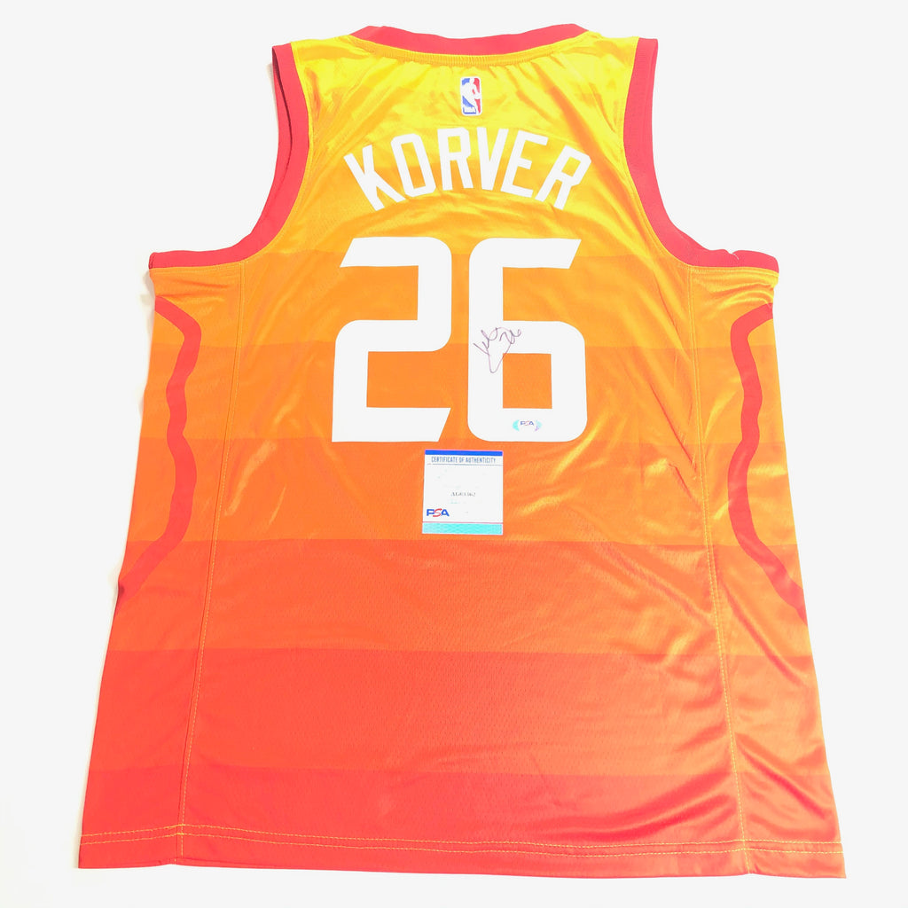 Kyle Korver signed jersey PSA/DNA Utah 