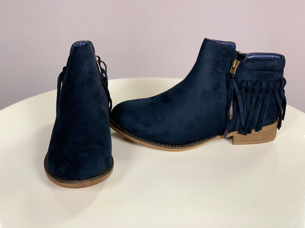 navy blue booties