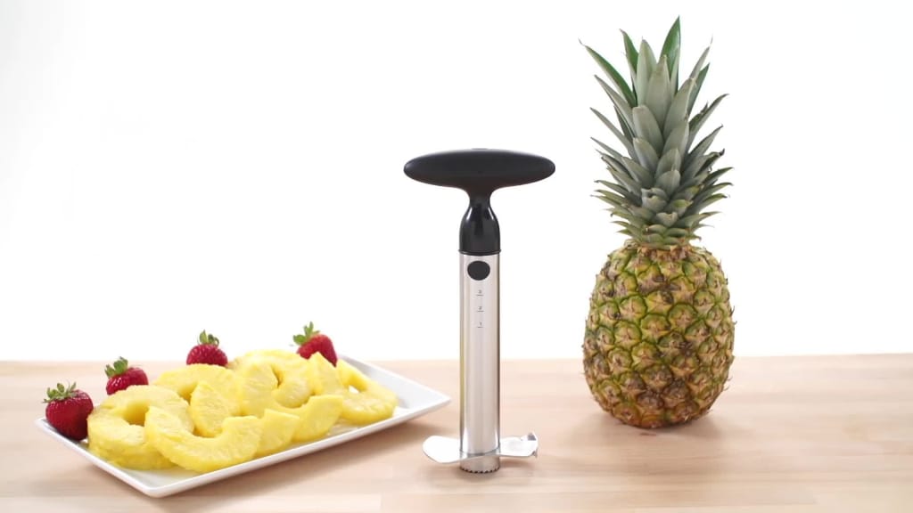 OXO - Stainless Steel Ratcheting Pineapple Slicer