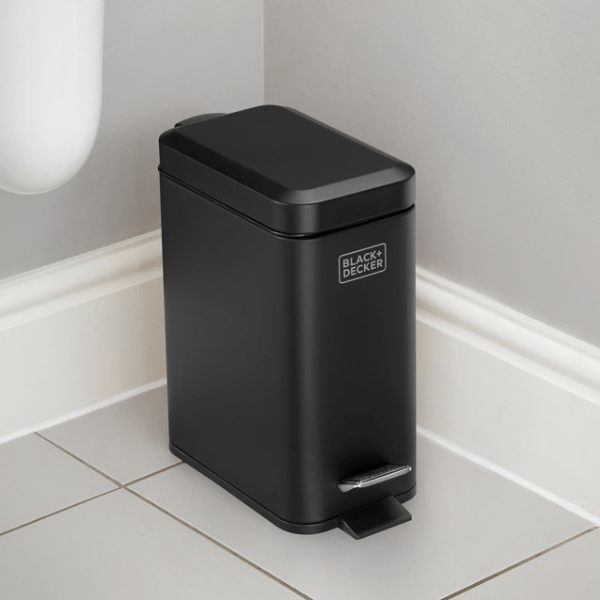 BLACK DECKER 5L Slim Black Pedal Bin with Soft Close Lid napev