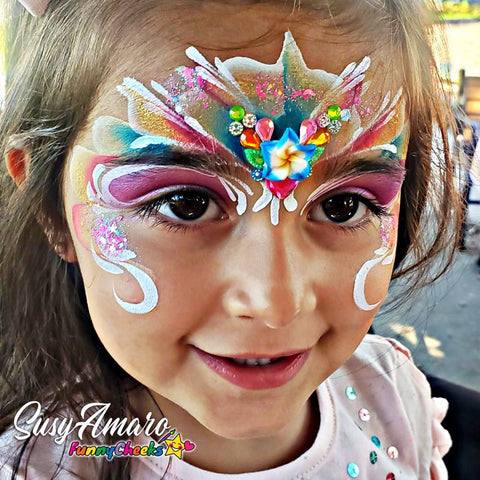 Susy Amaro face painting princess