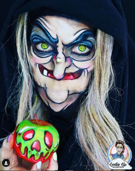 Elodie Ternois Face painter witch