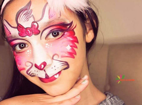 Gaby Renteria Valentines day face painting design