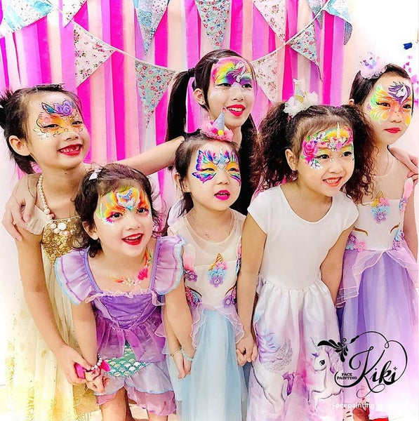 Girls birthday party kiki hong kong face painting