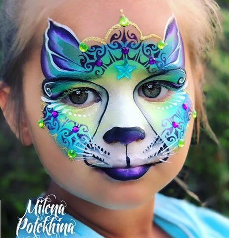 Milena Potekhina Cat Blue and Green Design using stencil pattern