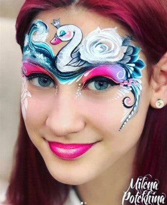 Milena Potekhina Face painting swan