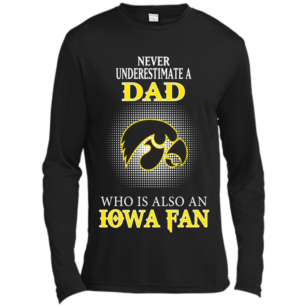Never Underestimate A Dad Who Is Also A Iowa Fan - Canvas T-shirt