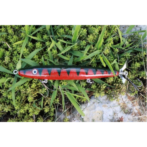 January 2012: Creek Chub Surfster - On The Water