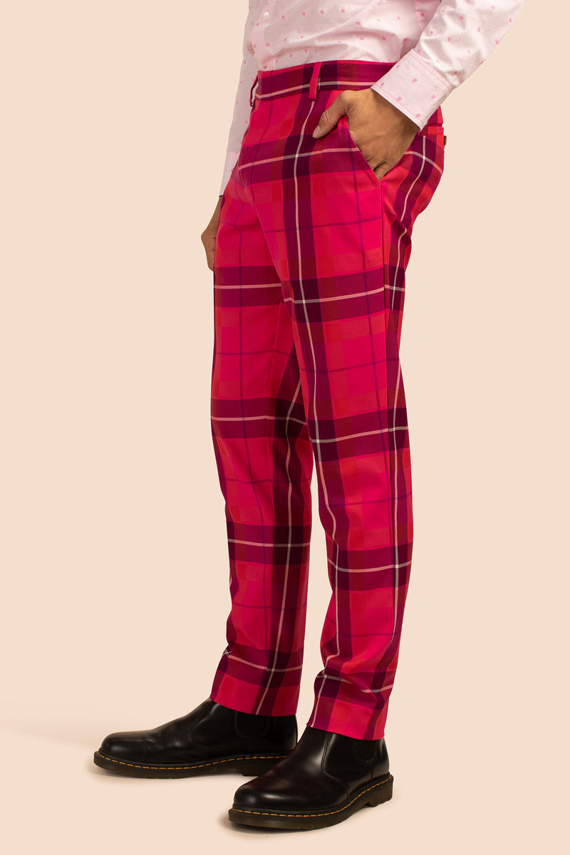 Professional Golfer In Ian Poulter wearing Checked Trousers Stock Photo   Alamy