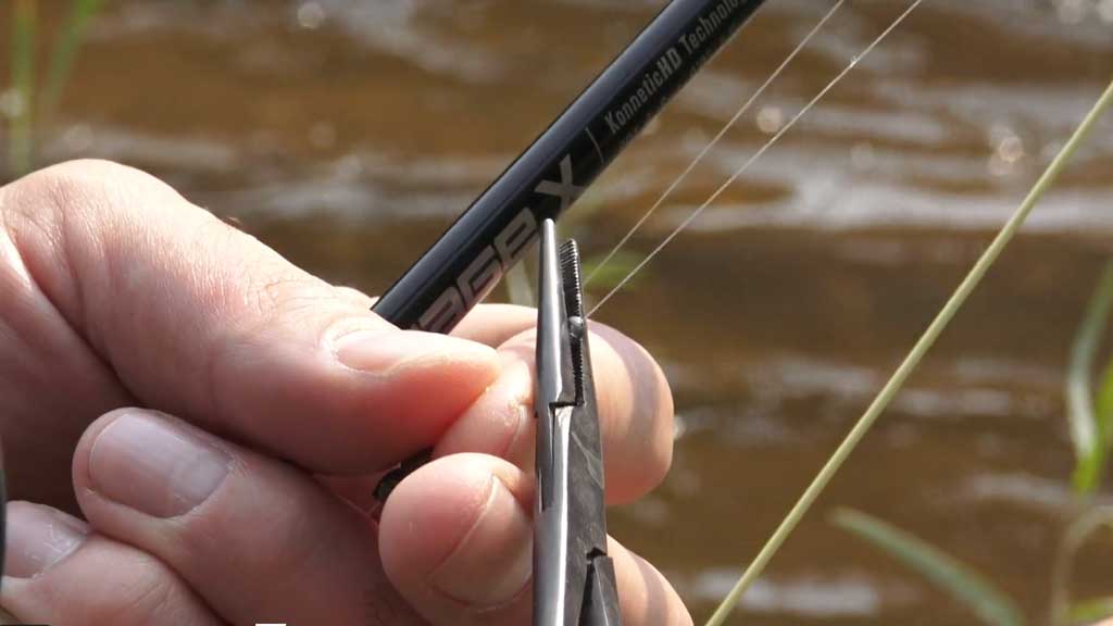 On the Go Fly Fishing Kit - 9 Tools to Faster Fishing