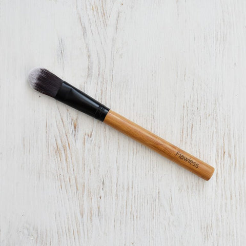 bamboo make up brush.