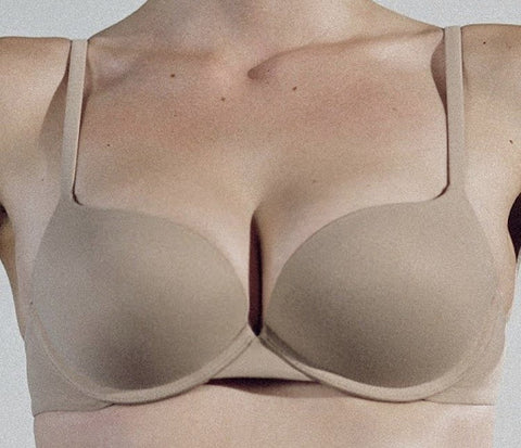 6 Signs You're Wearing The Wrong Bra Size
