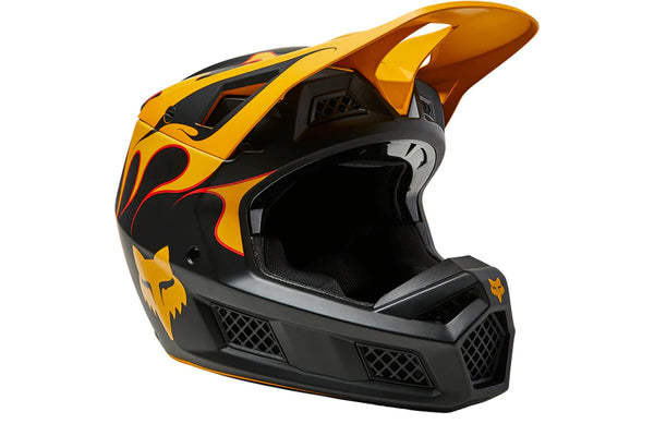 can I use a dirt bike helmet for snowmobiling
