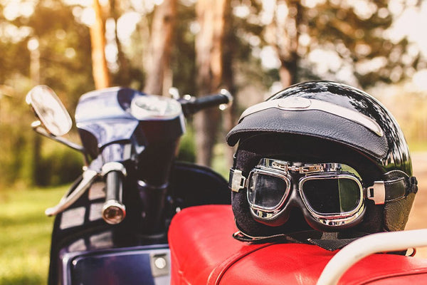 can you wear a motorcycle helmet with glasses