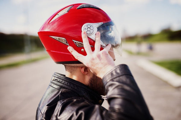 how to fit motorcycle helmet