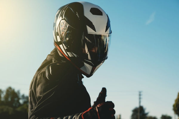how to tell if your motorcycle helmet is too small