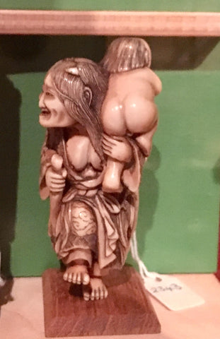 Yamauba with Kintoki netsuke