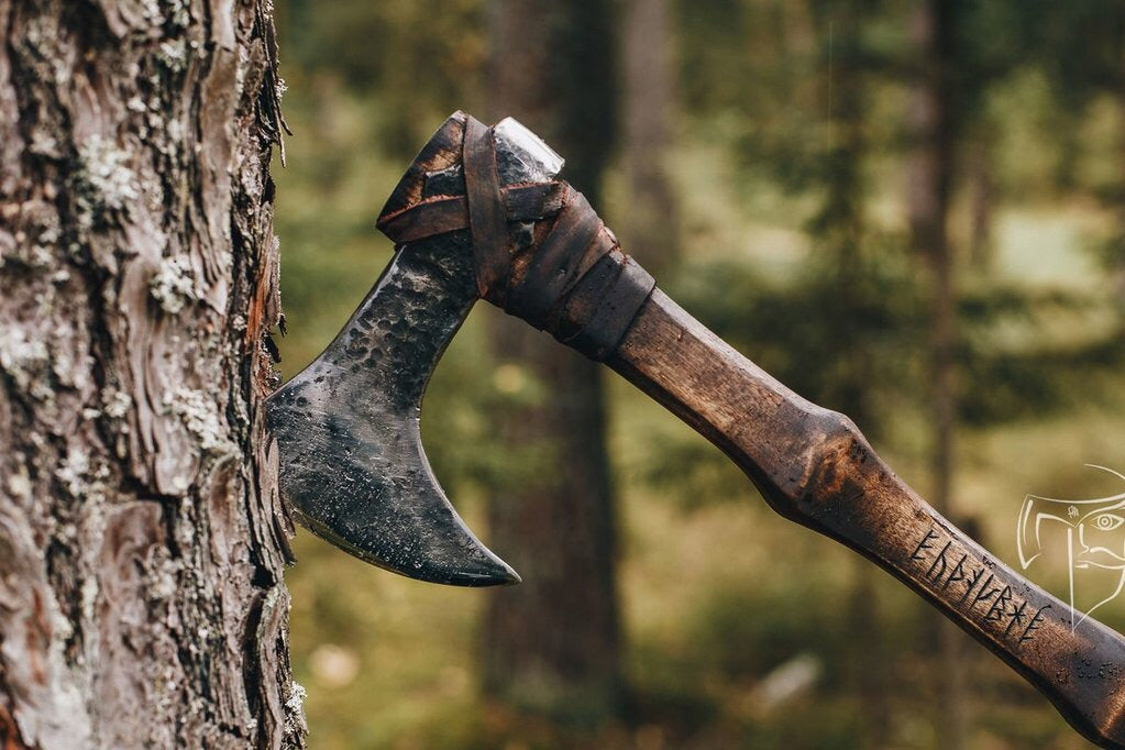 historical battle axe