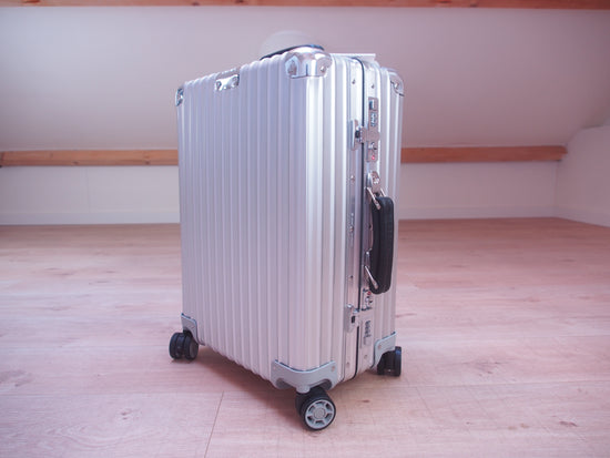 difference between rimowa classic and original