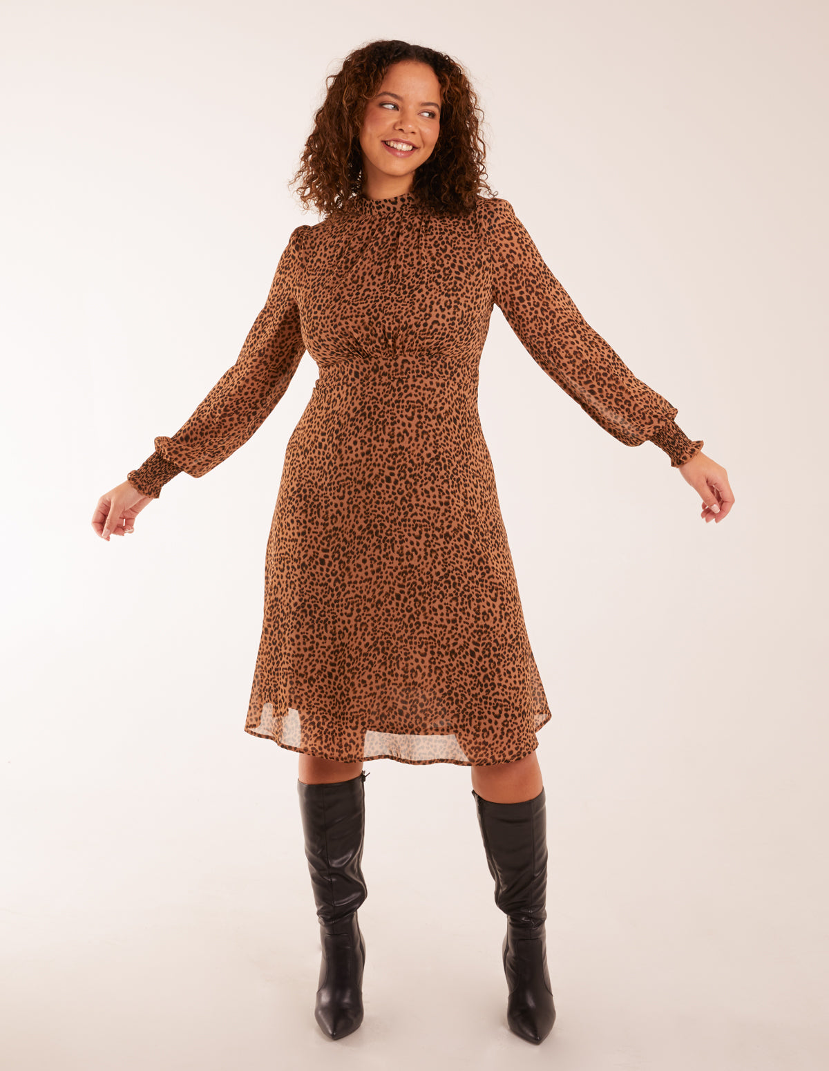 Long Sleeve Shirring Cuff Swing Dress - 12 / Tan