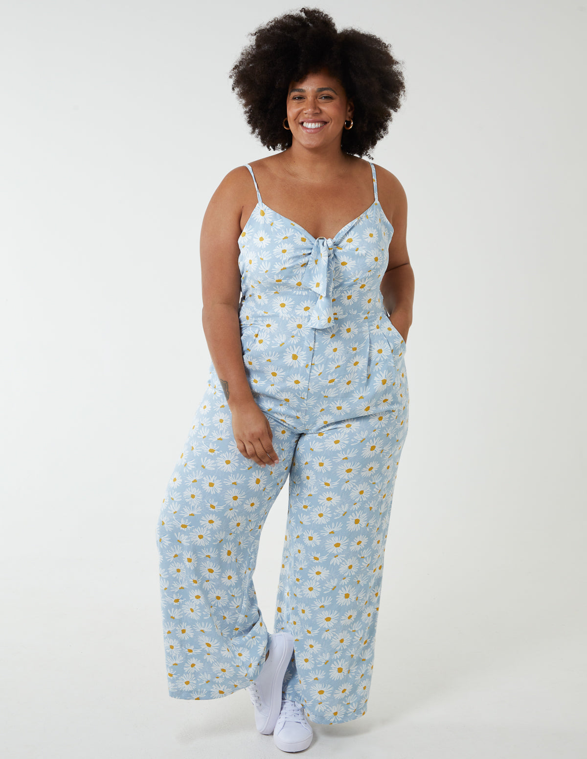 Curve Daisy Print Tie Front Jumpsuit 