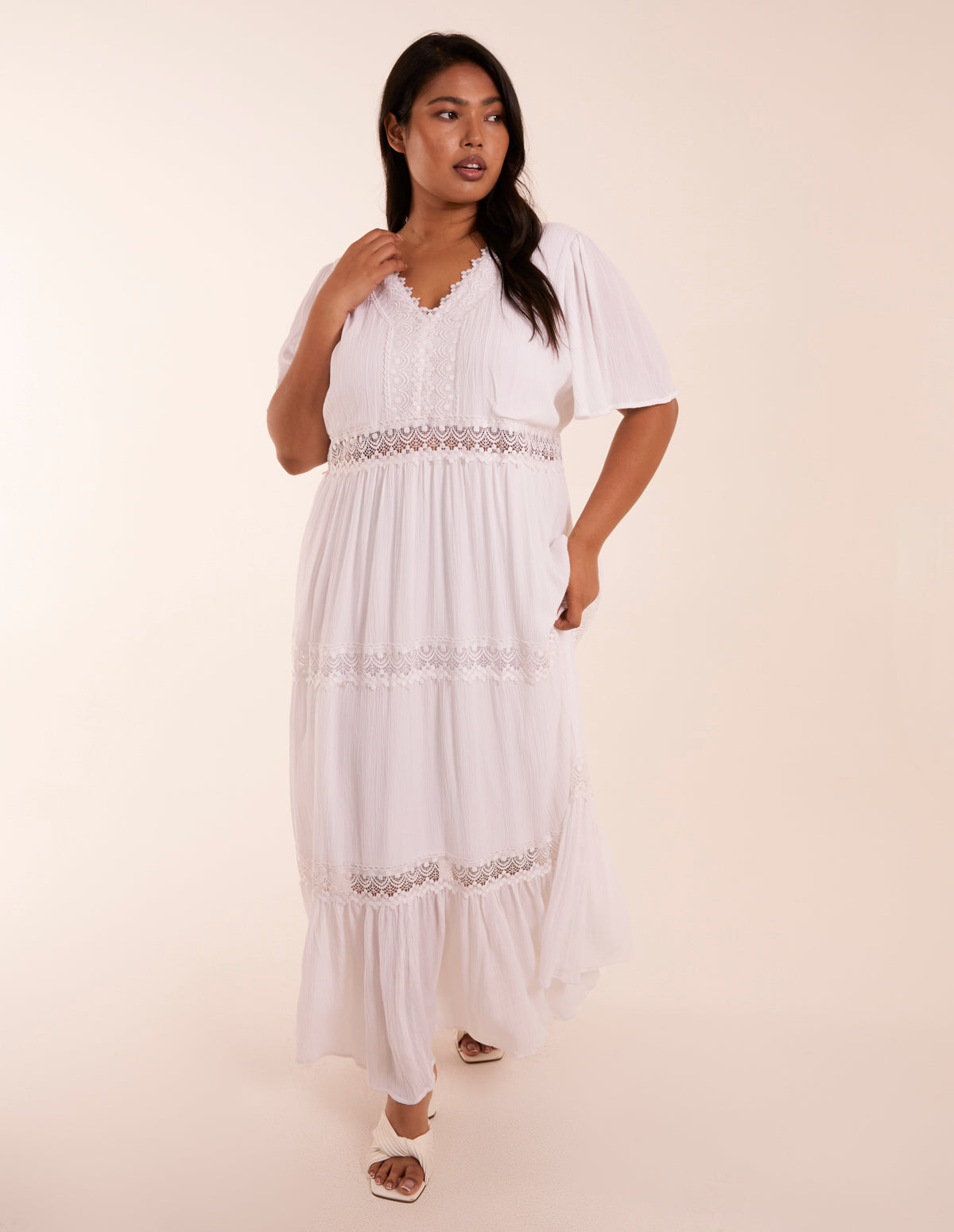 Curve Angel Sleeve Tiered Midi Dress 