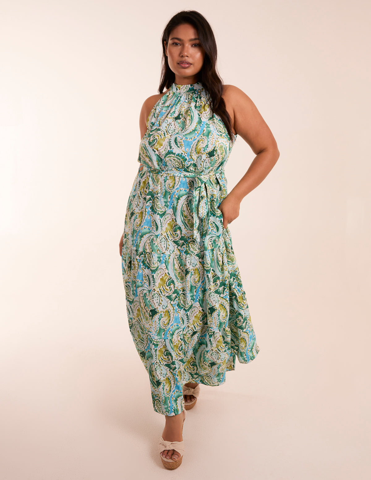 Curve Halter Neck Paisley Maxi Dress 