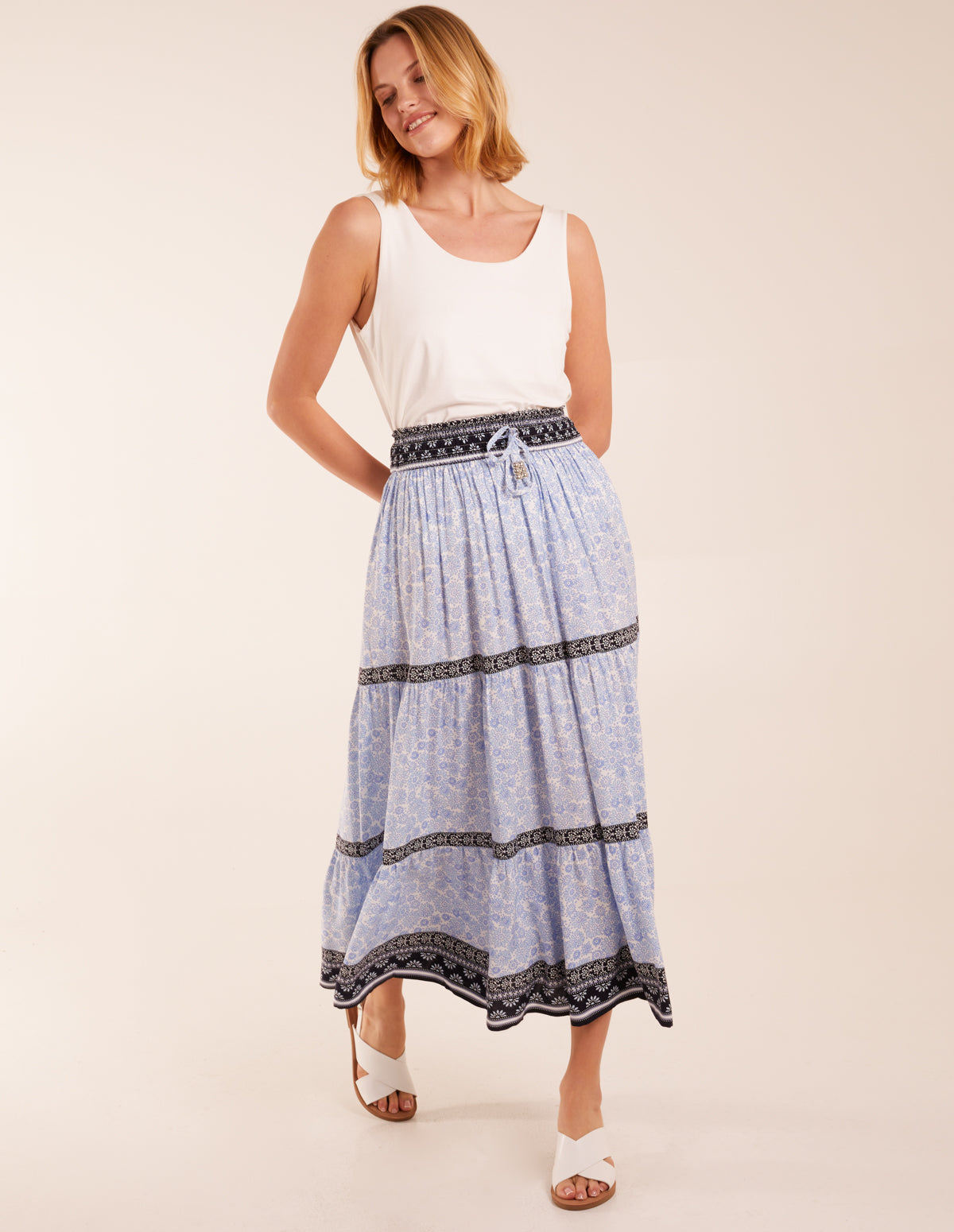 Contrast Printed Tiered Skirt 