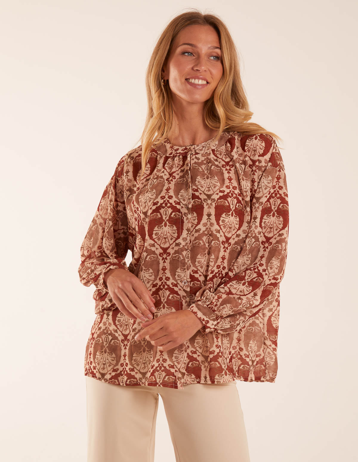 Twist Hem Print Blouse 