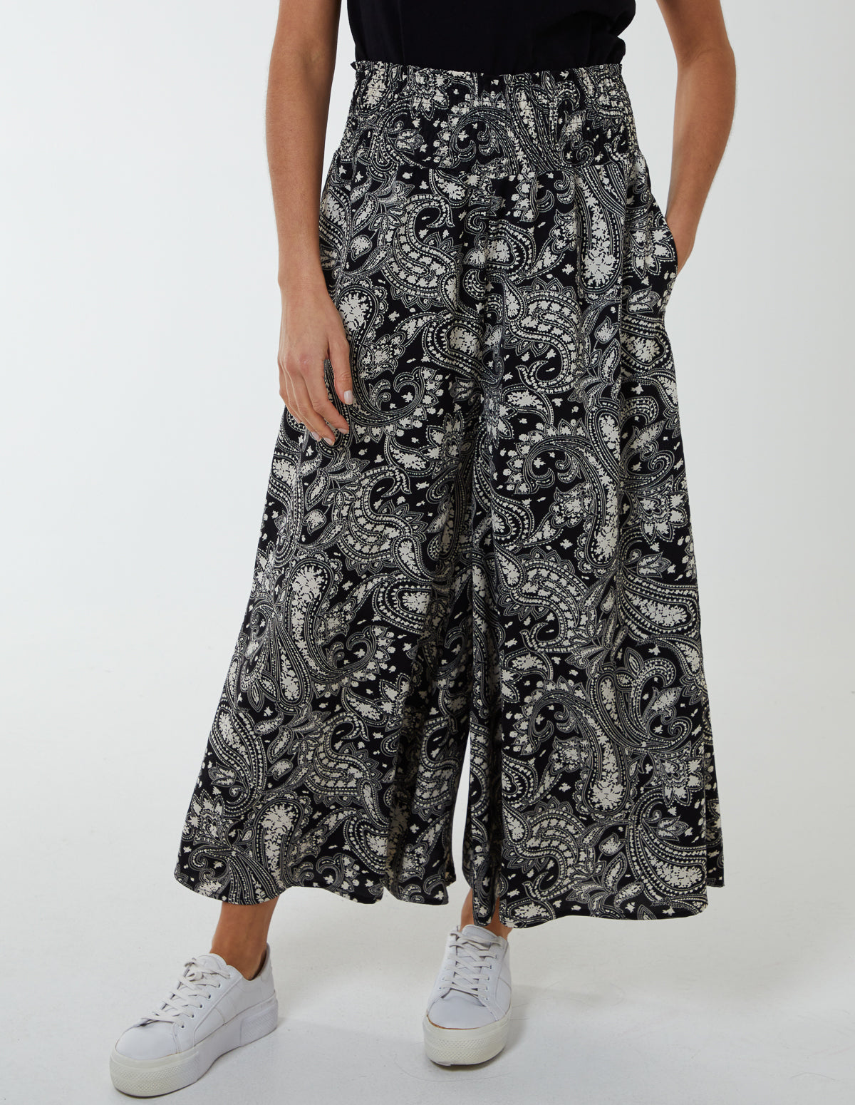 Shirred Wide Leg Trouser 