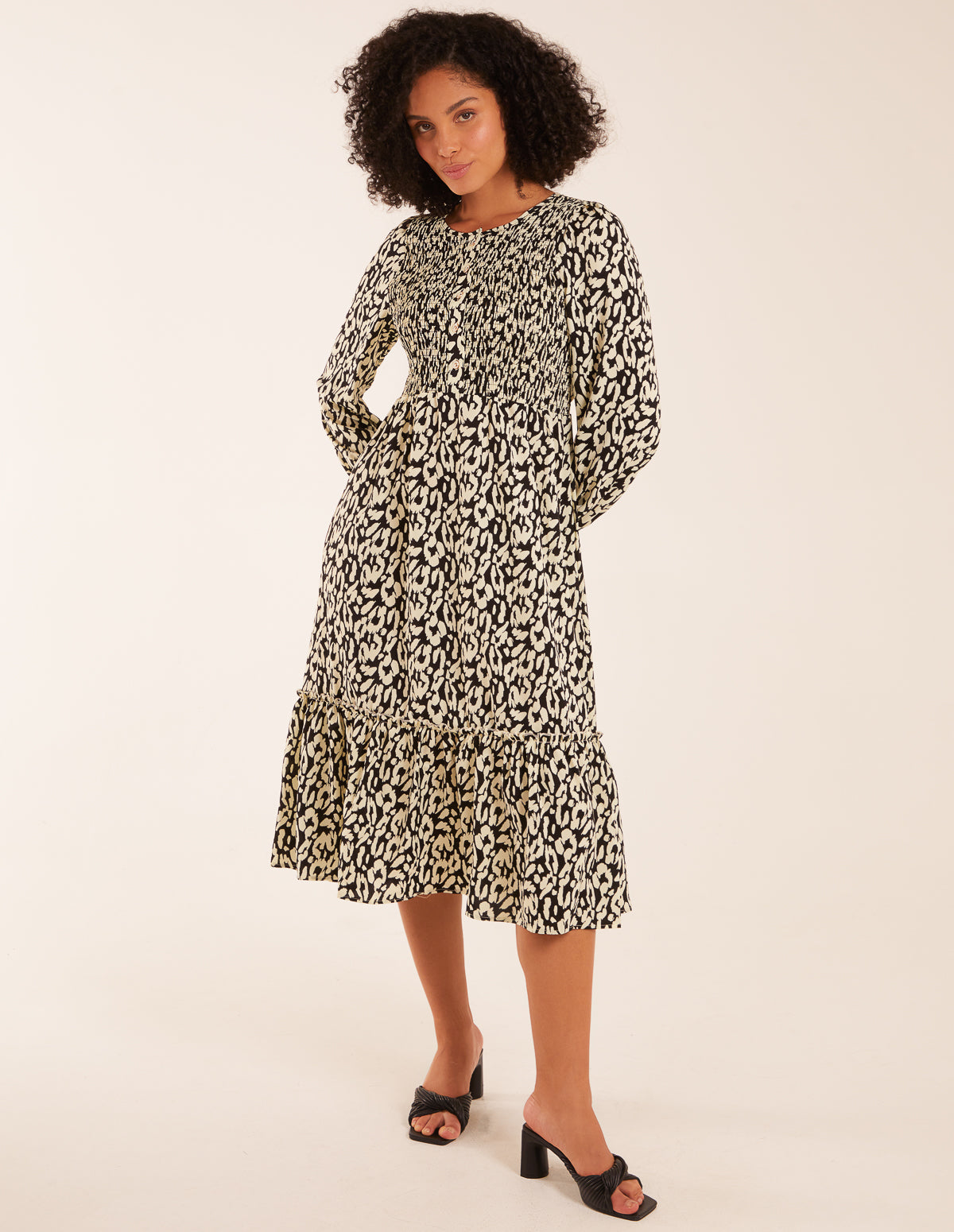 Animal Print Shirred Long Sleeve Midi Dress - 10 / BLACK