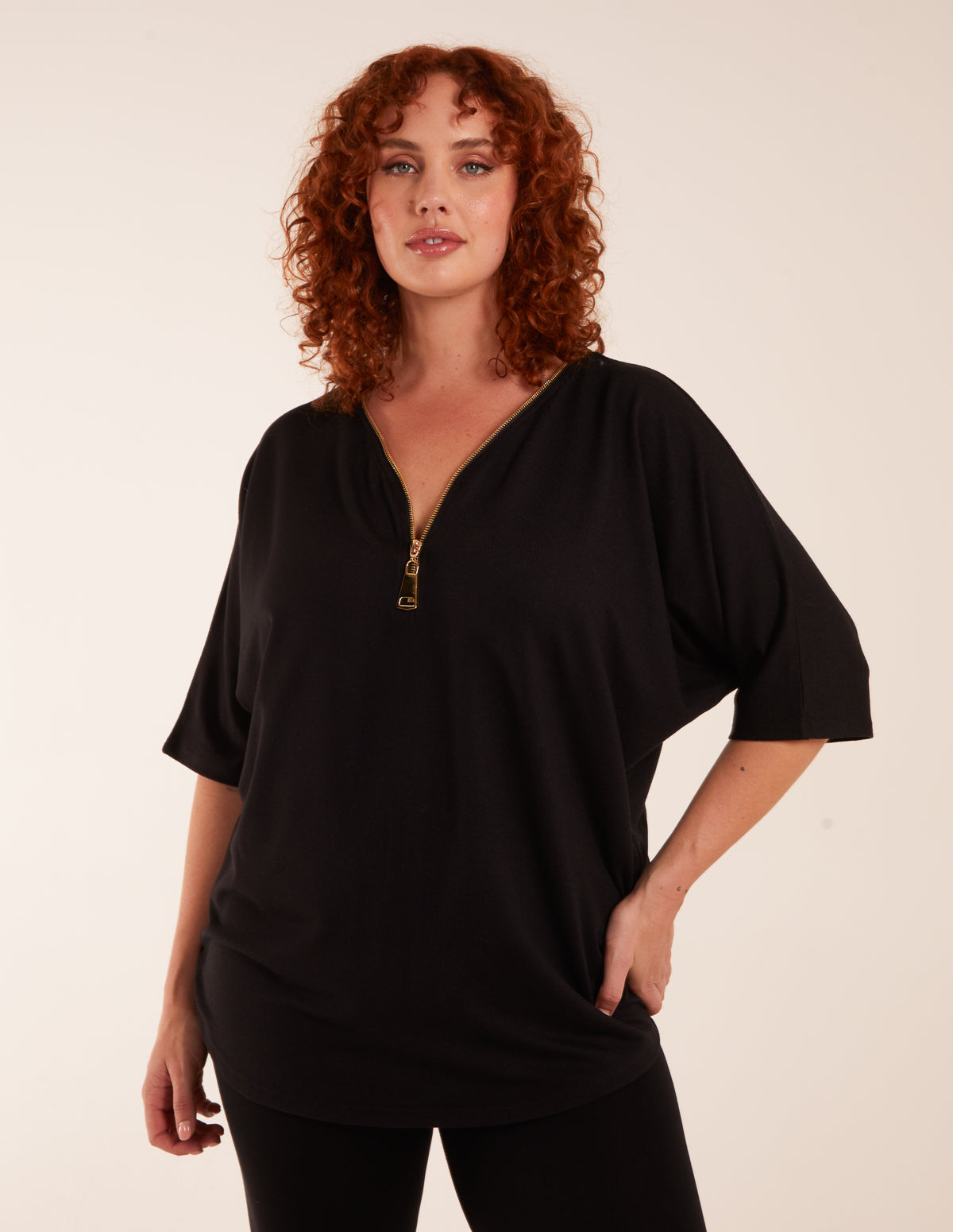 Curve Zip Front Top 